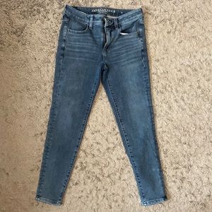 American Eagle High Rise Jegging size 6